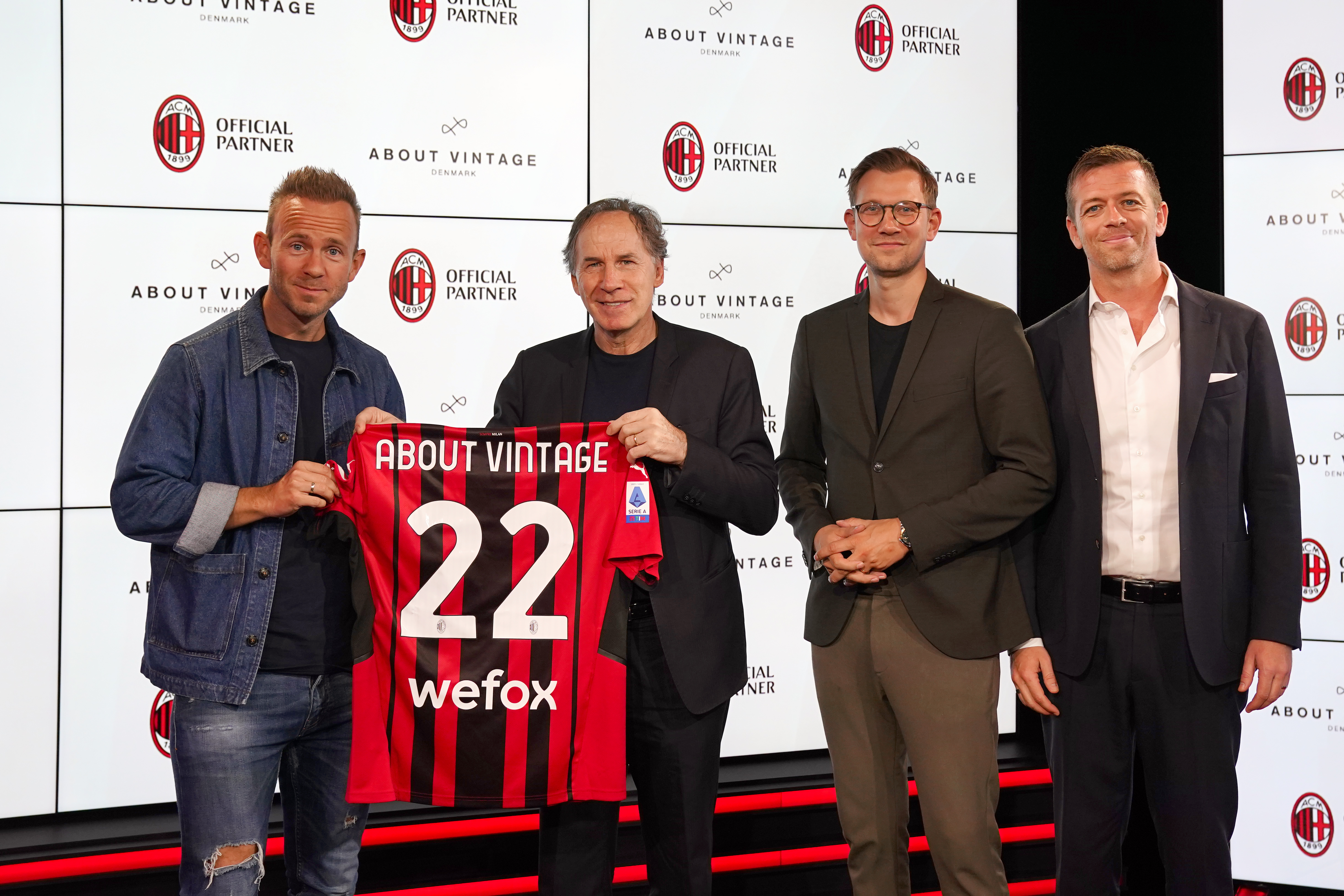 Official pressphoto AV Milan x AV.jpg