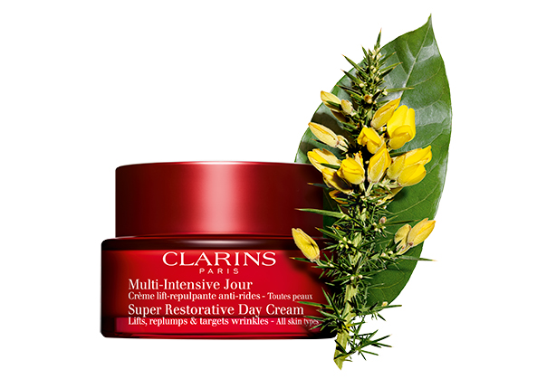 Super-Restorative-Day-Cream-All-Skin-Types-2022-2022-Activated-Pack-3666057064494-632585_master_614.jpg