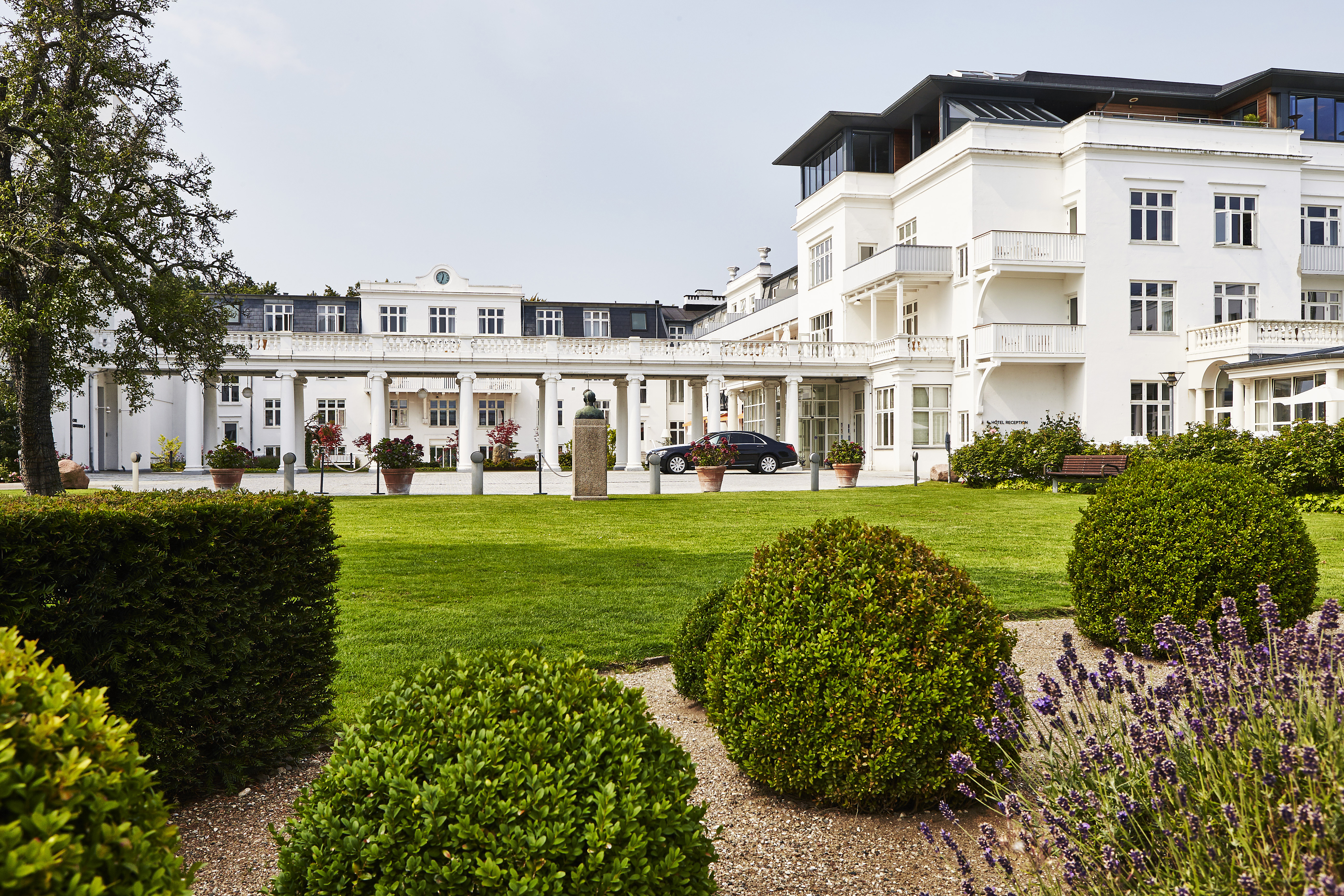 02.Kurhotel Skodsborg_Exterior_Photo by Kurhotel Skodborg.jpg