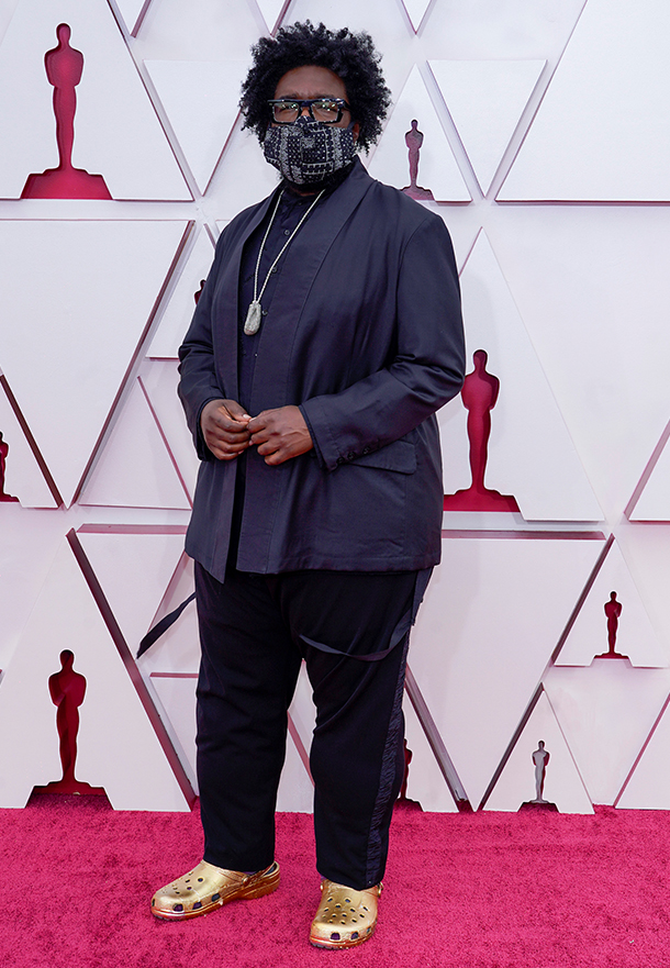 Questloves crocs oscars 2021.jpg