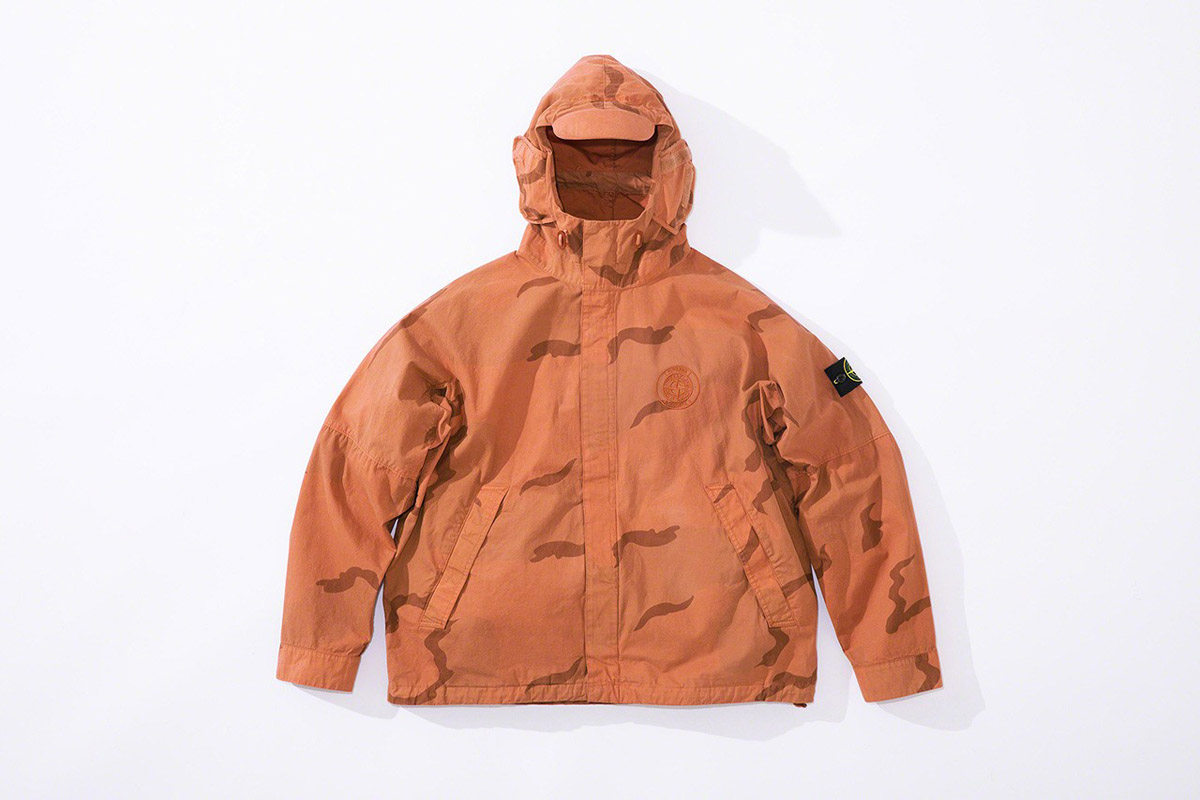 Supreme Stone Island