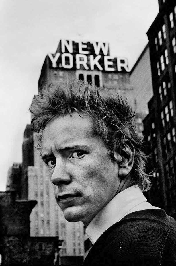 Stjernestov_New_York_1983_Anton_Corbijn.jpg