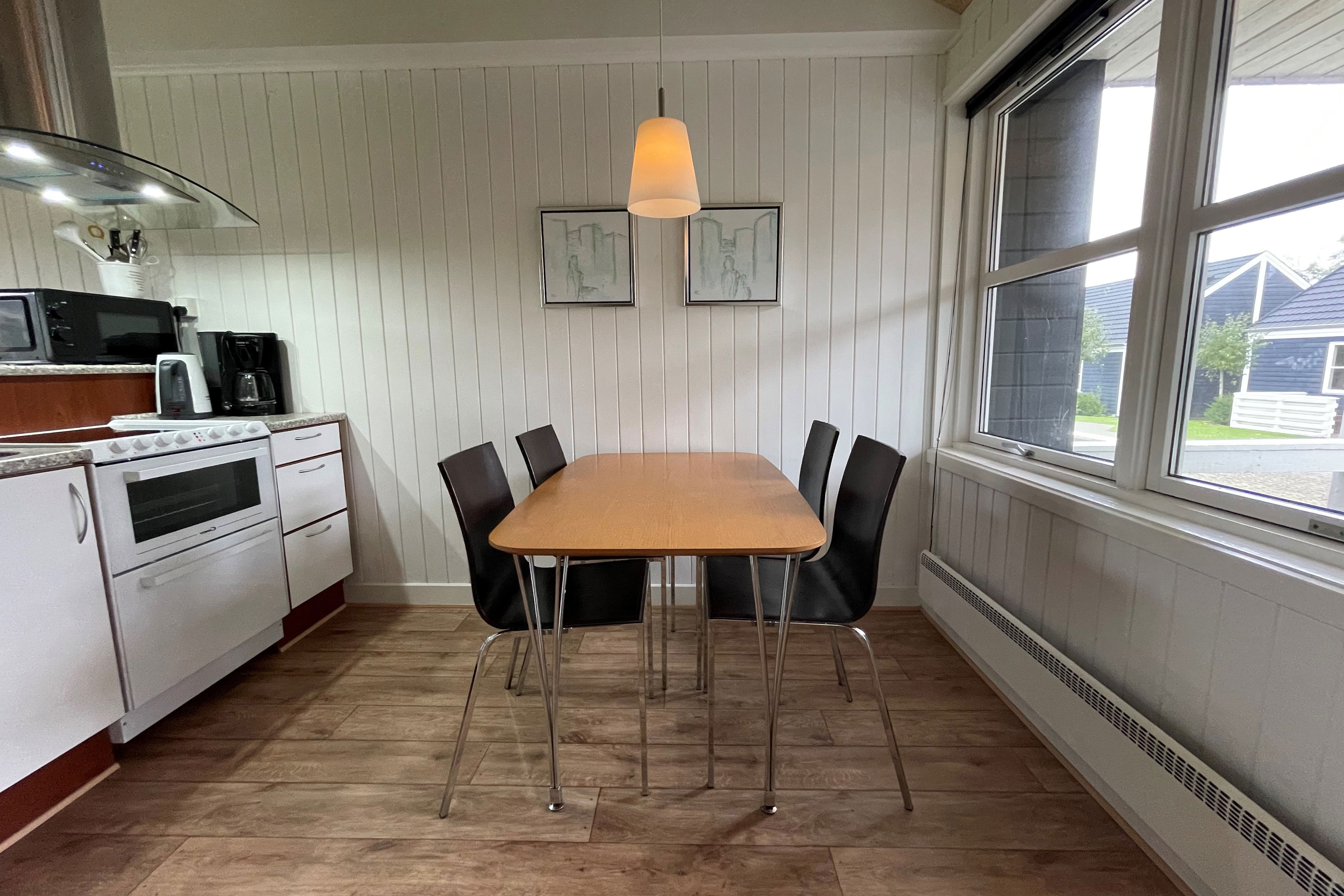 Spisestue før.