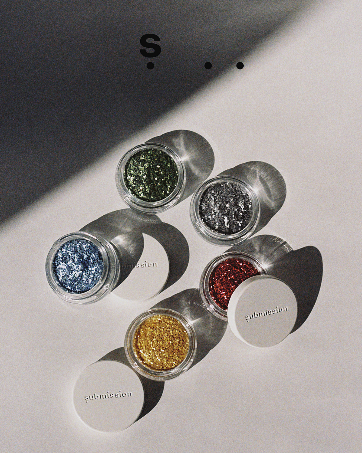 Submission Beauty Glitter